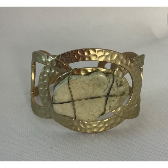 Hammered Gold-Tone Cuff Bracelet Matte Oval White Stone Boho Adjustable - Picture 7 of 11